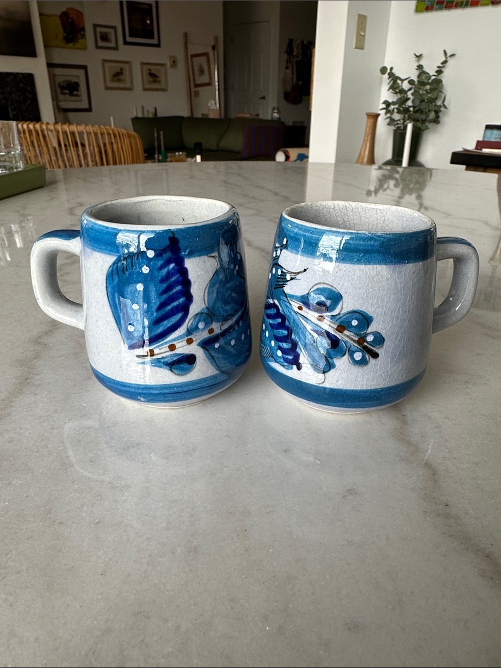 Vintage Tonala Mexican bluebird coffee mugs